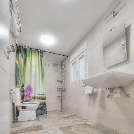 Hotel Pura Vida Pirineos Jaca