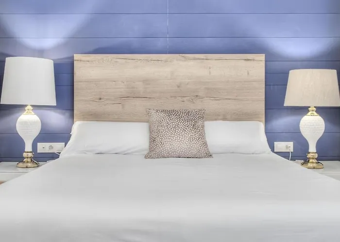 Pura Vida Pirineos Hotel Jaca