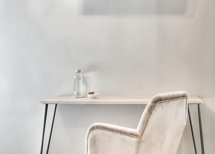 Pura Vida Pirineos Szálloda