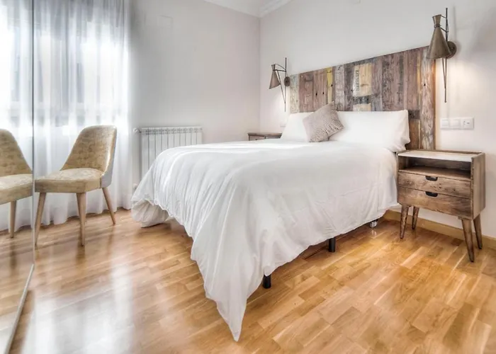 Pura Vida Pirineos Szálloda