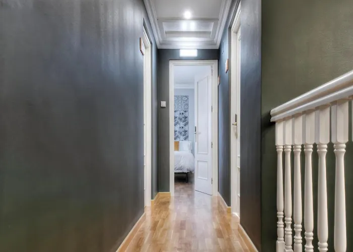 Pura Vida Pirineos Szálloda